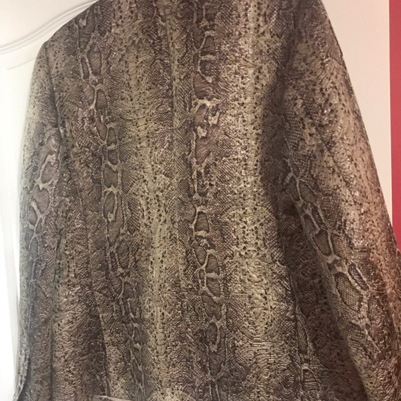 Women’s blazer - Picture 3 of 6